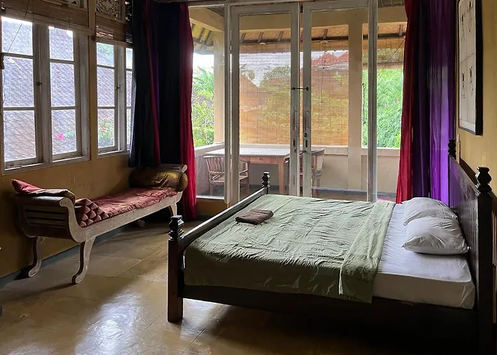 210m2 Two Floor House With Two Kitchens And 2 Bathrooms Garden And Pool * Ubud