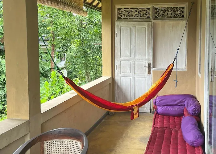 210m2 Two Floor House With Two Kitchens And 2 Bathrooms Garden And Pool Сasa de vacaciones Ubud
