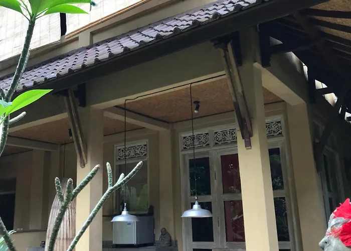 210m2 Two Floor House With Two Kitchens And 2 Bathrooms Garden And Pool