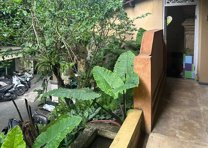 210m2 Two Floor House With Two Kitchens And 2 Bathrooms Garden And Pool Сasa de vacaciones Ubud